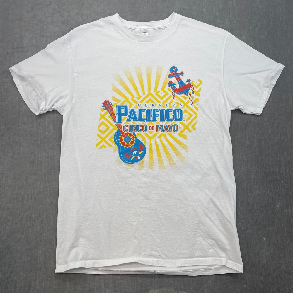 Pacifico Beer Cinco de Mayo Mens Medium White‎ Fruit of the Loom T-Shirt